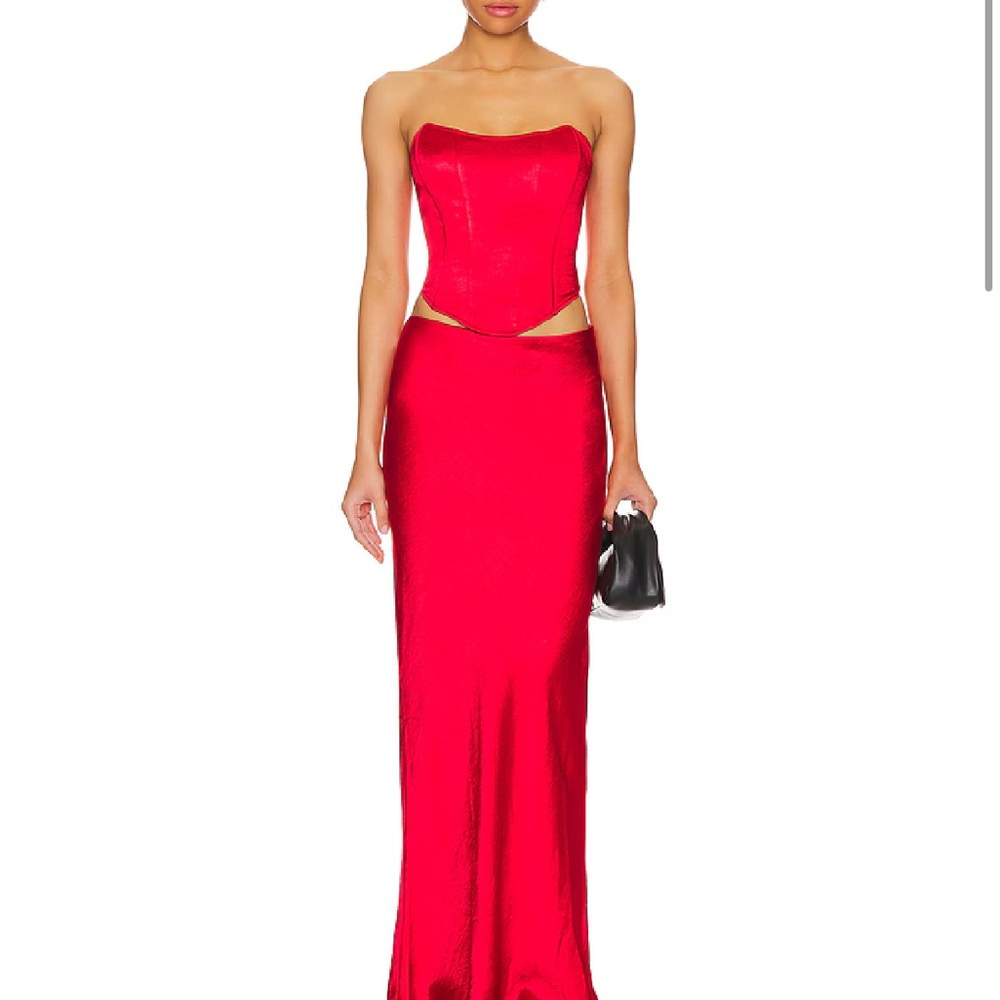 superdown calla skirt set